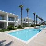 Palms Apartments