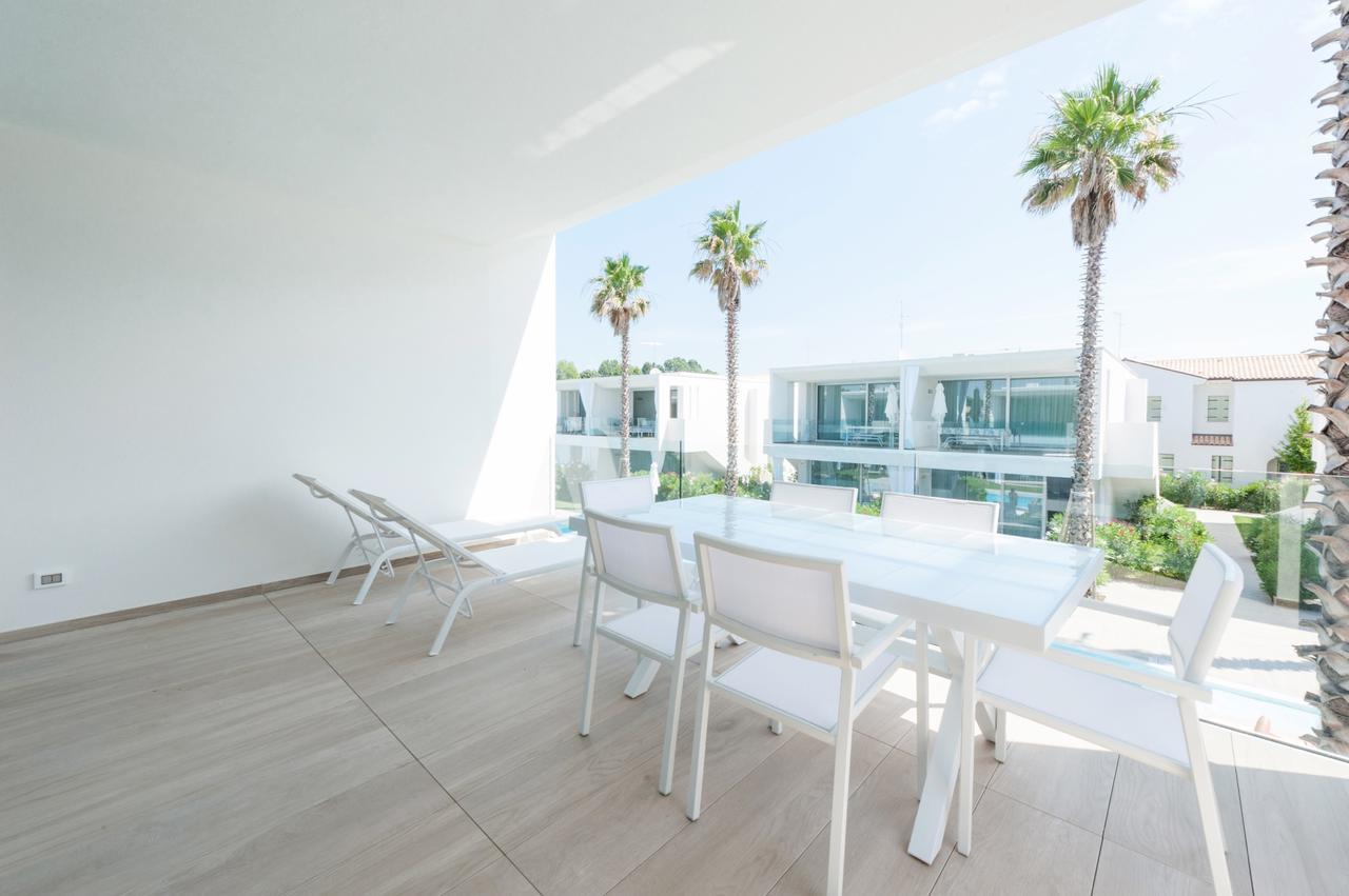 Palms *