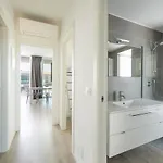 Apartment Palms
